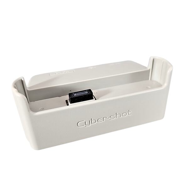 Sony UC-TA Gray Portable USB Cradle/Dock for Sony DSC-T1 Camera - No Cords/Cable - Picture 1 of 4